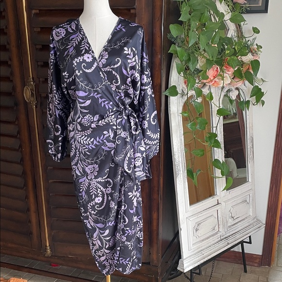 Misa Los Angeles Long Sleeve Dress - Purple Floral Small Sylvia EUC Wrap - Picture 4 of 16